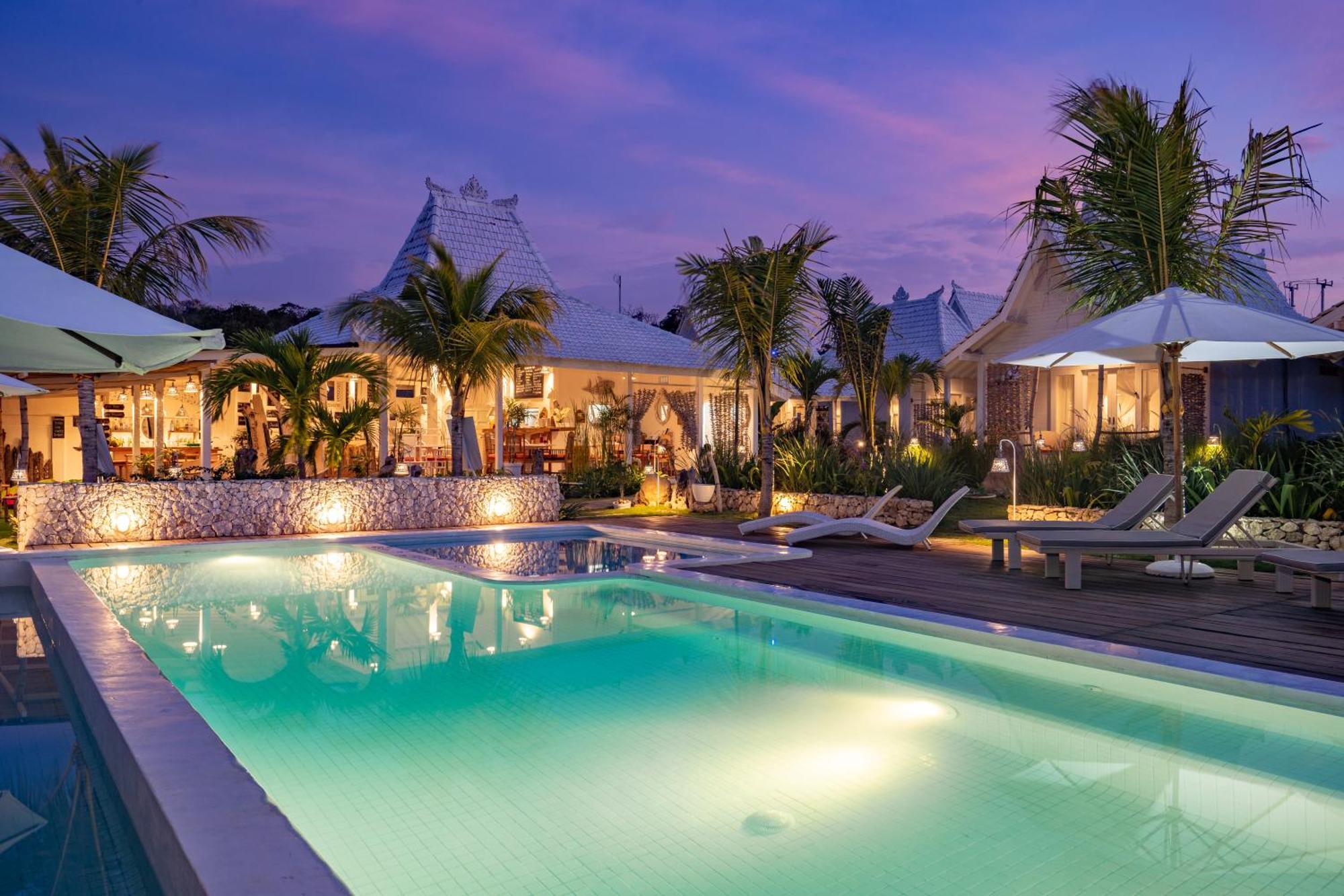 Paus Putih Hotel Lembongan Exterior foto